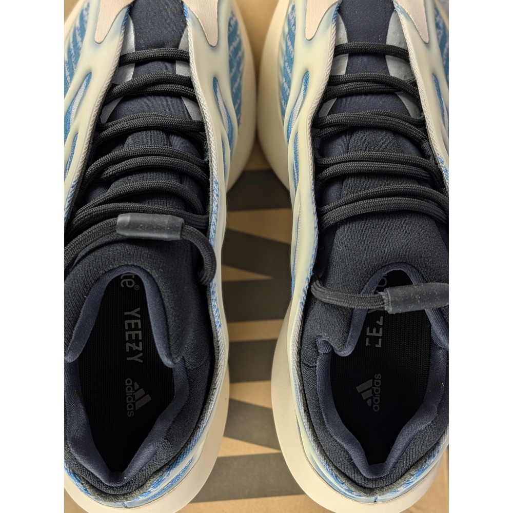 Adidas Yeezy 700 V3 Kyanite Blue White GY0260 Mens Size 10 Sneaker - Picture 6 of 7
